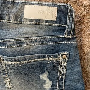 Daytrip Levi’s from Buckle